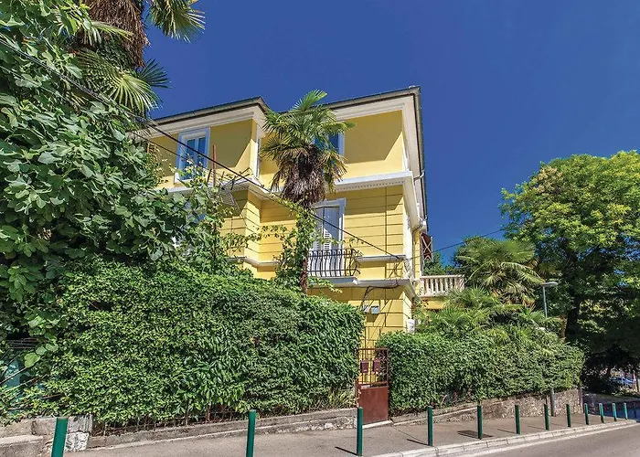 With Spacious Terrace Floramy *