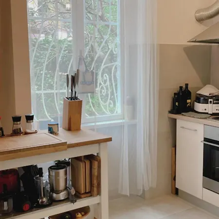 With Spacious Terrace Floramy Apartman