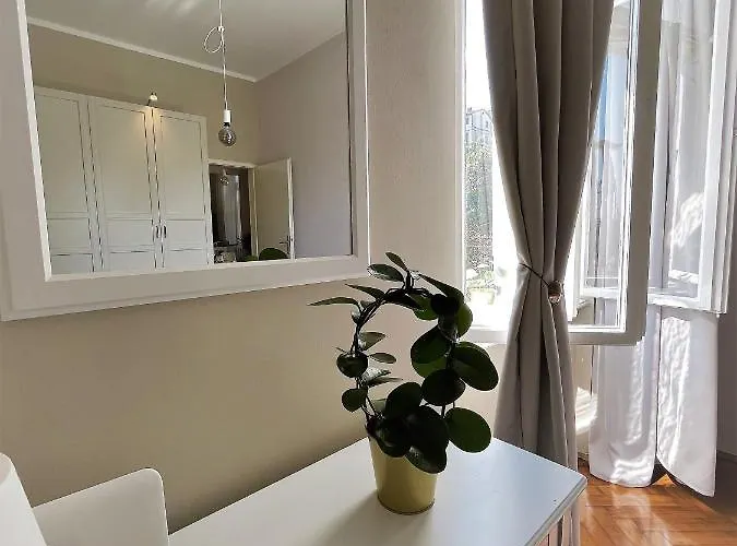 With Spacious Terrace Floramy Apartman