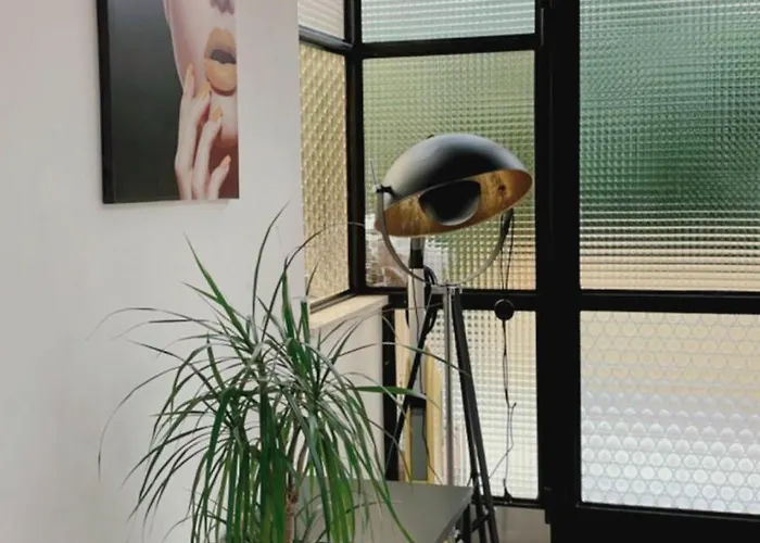 Daire With Spacious Terrace Floramy *